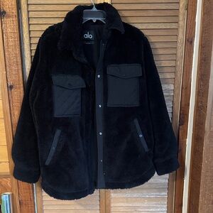 Alo Yoga Sherpa Edge Shacket